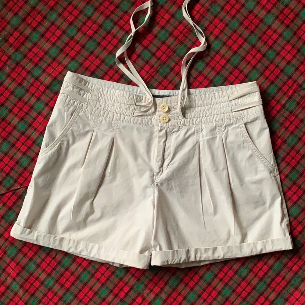 Pleated khaki cuffed shorts Banana Republic